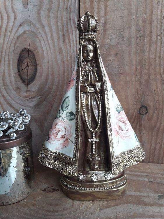 nossa senhora Aparecida.