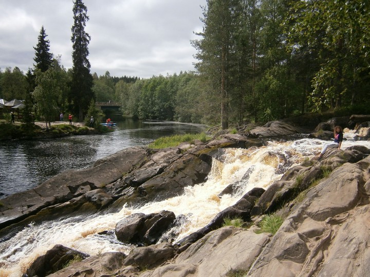 Mini-waterfall