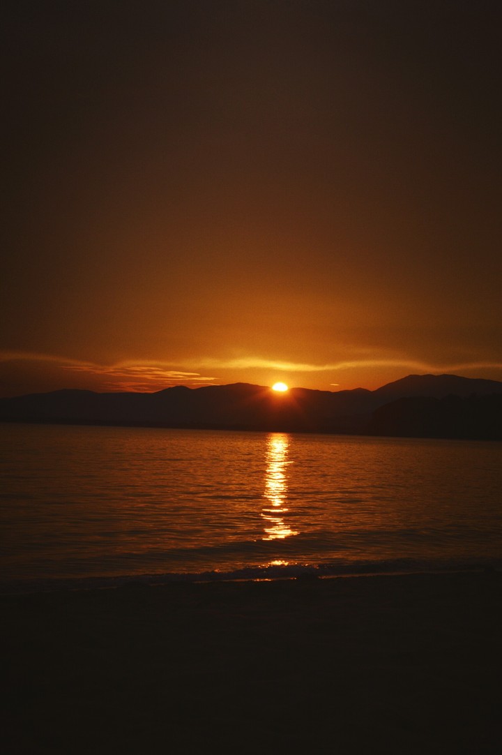 море