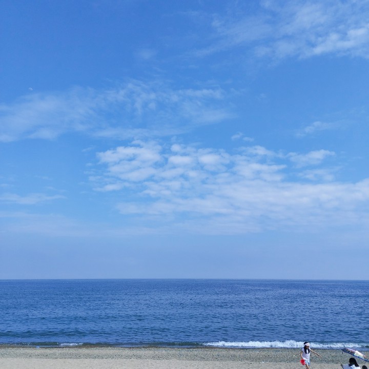 blue sky blue sea