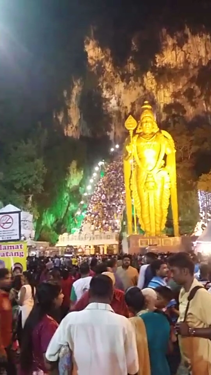 Malaysia batu caves