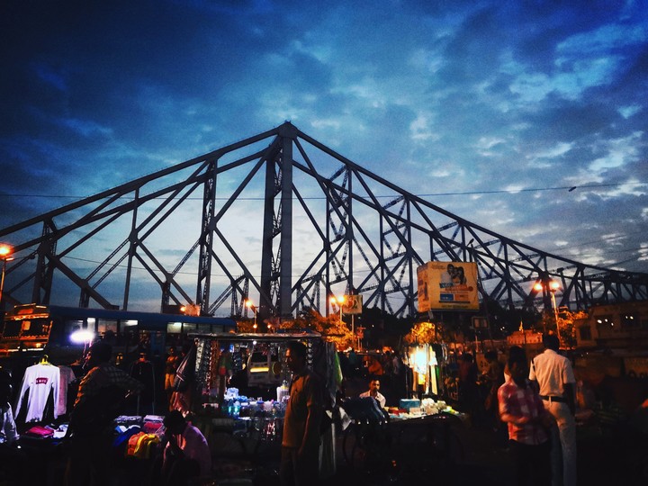 kolkata bridge