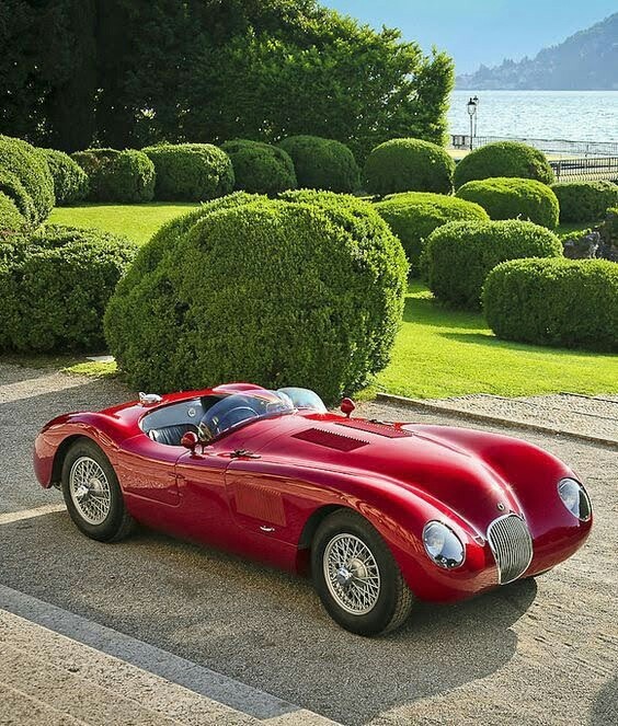 An Antique Car 