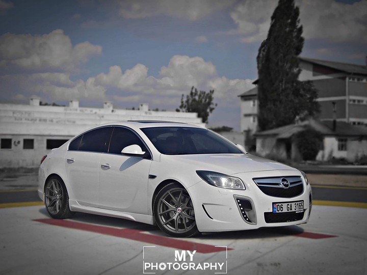 Opel Insignia OPC