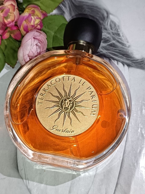 обои liquid, perfume