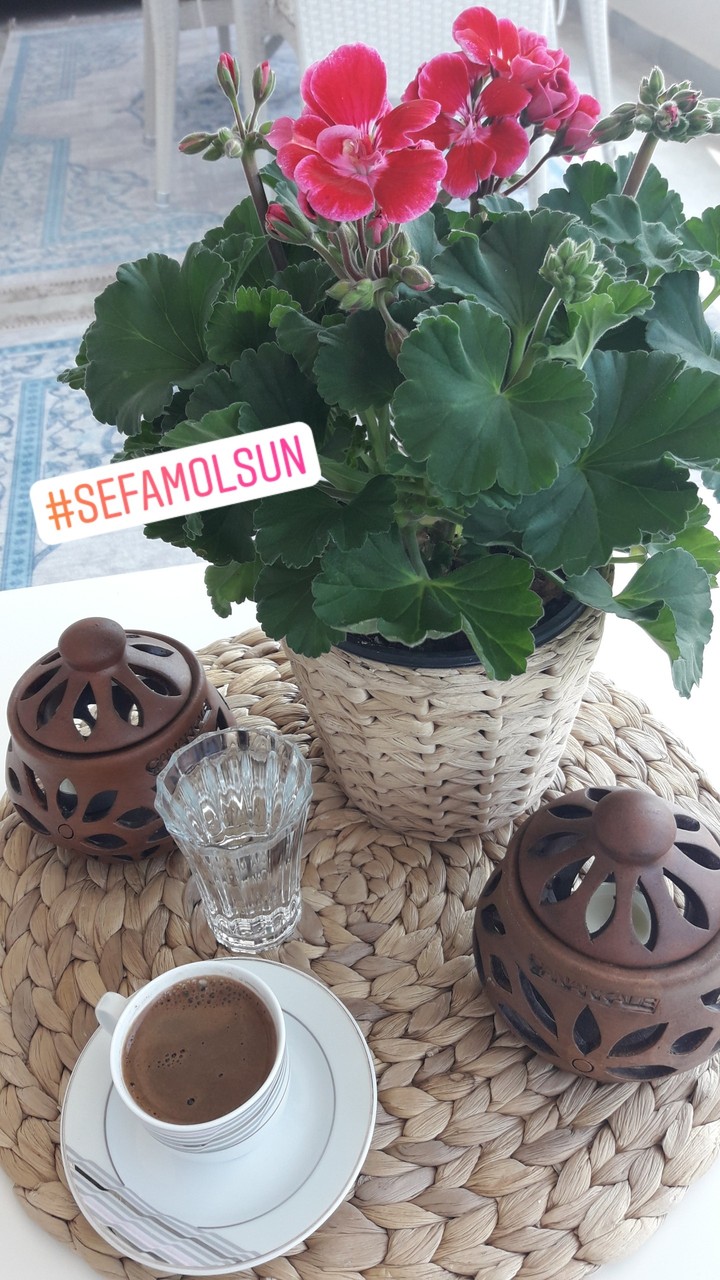 Kahvem ve ben