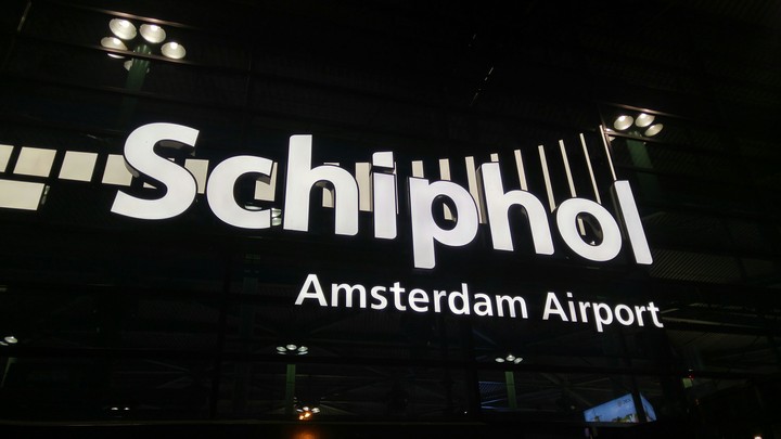 amsterdam schiphol airport