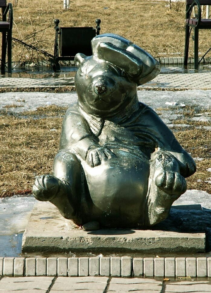сурок памятник городу шапочников