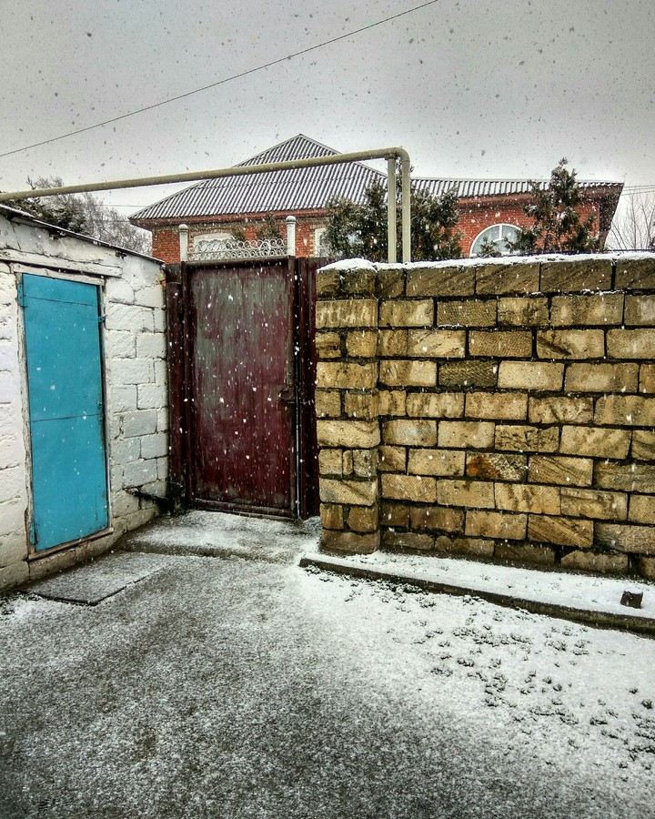nice snowing.