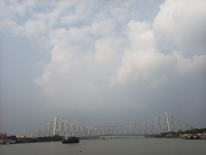 HOWRAH BEIGE
