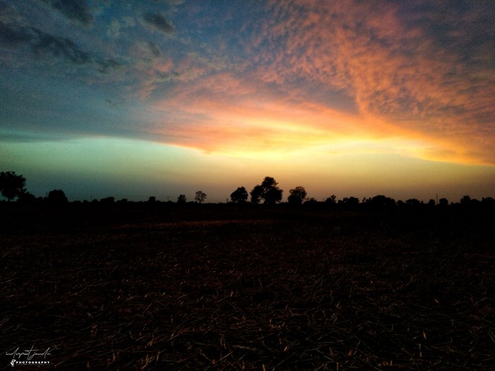 beautiful two colours of sky