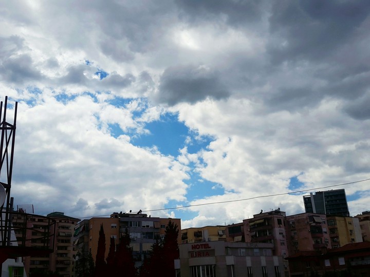 hopefull sky ☁☁