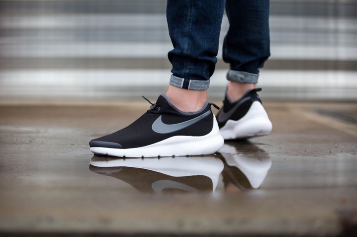 Nike shoes DP