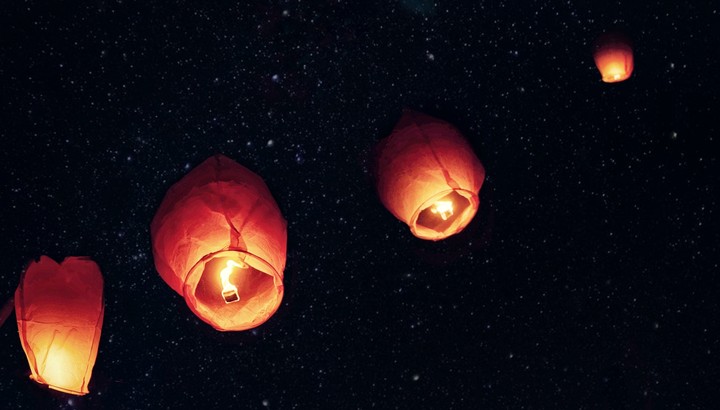 ||Paper Lanterns||