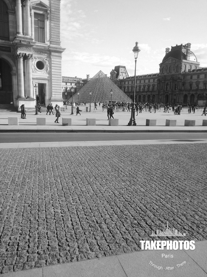 Louvre