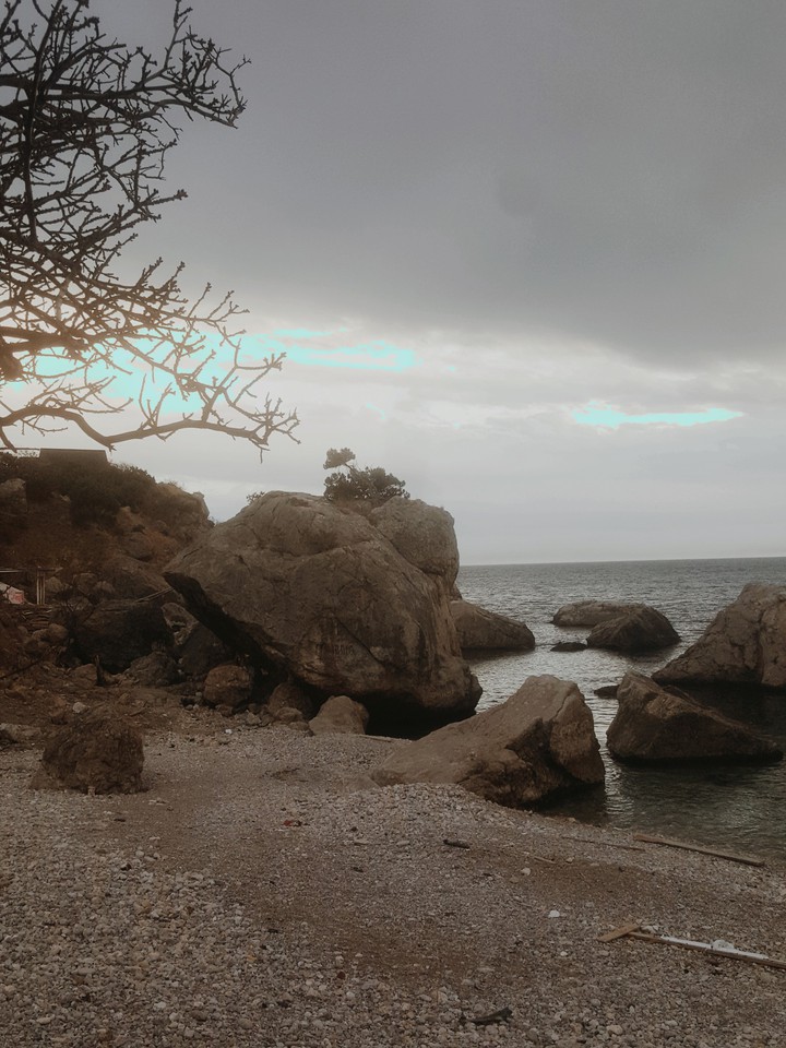 море