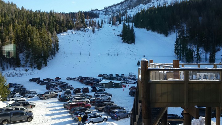 Snow Lodge
