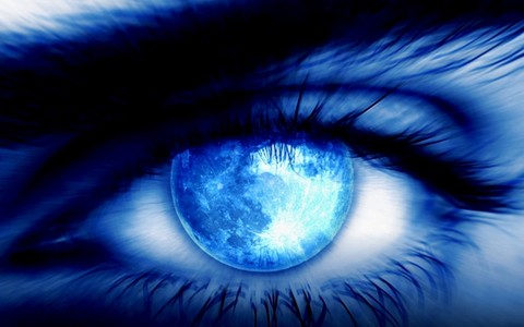 earth's eye