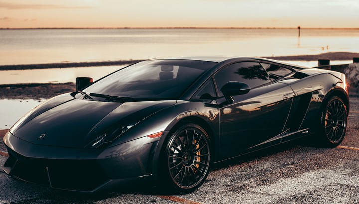car wallpaper
