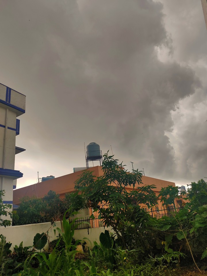 water in cloud Vs in tank