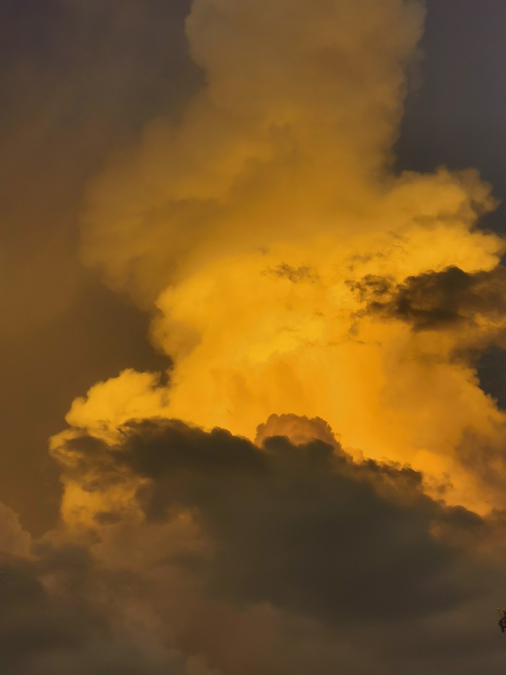 Sun cloud