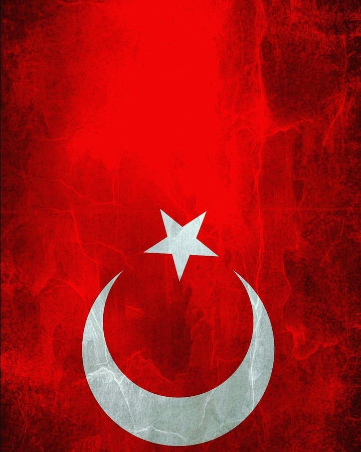 sancağımız gökte tutmak için  pusatımız kınına girmez