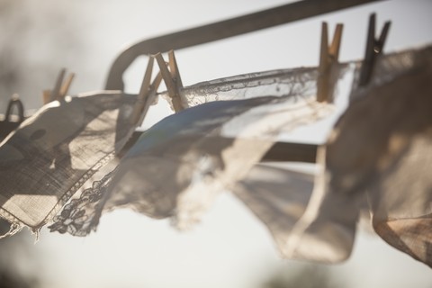 Unhang The Clothes