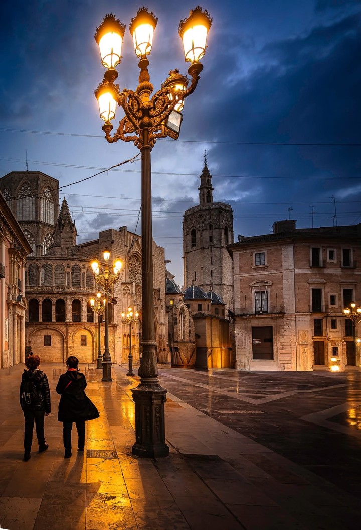 .