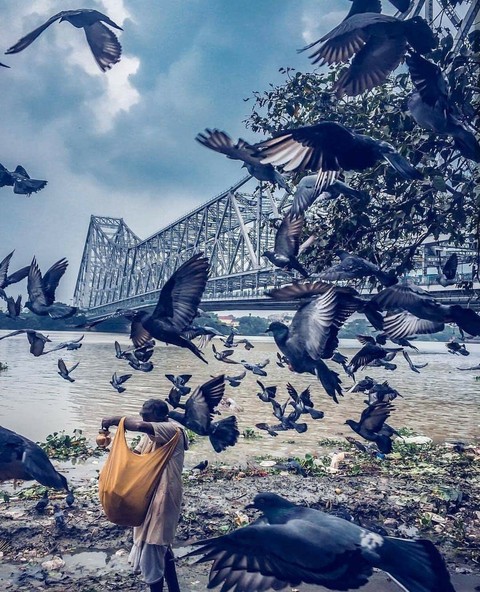 Howrah Bridge.