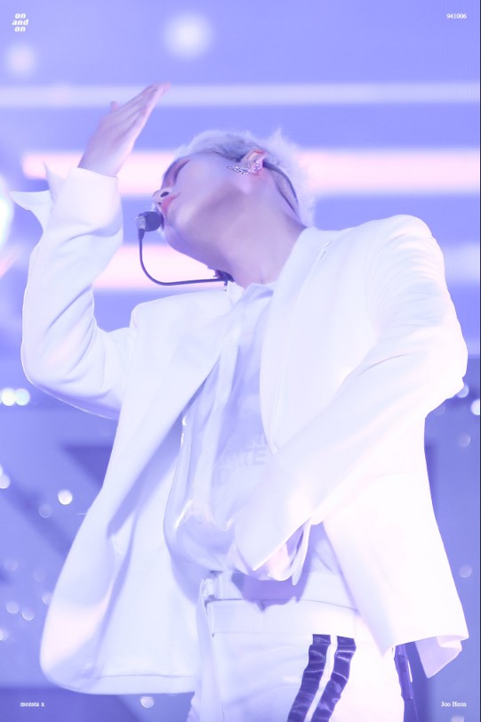 monstax