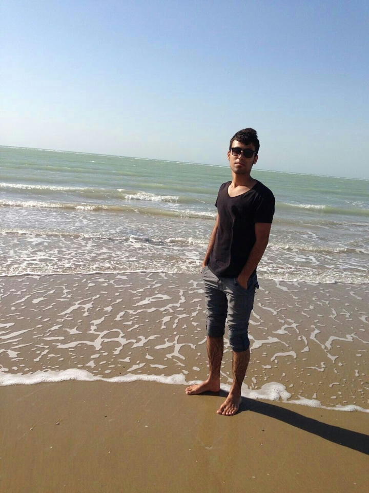 کنار دریای گناوع