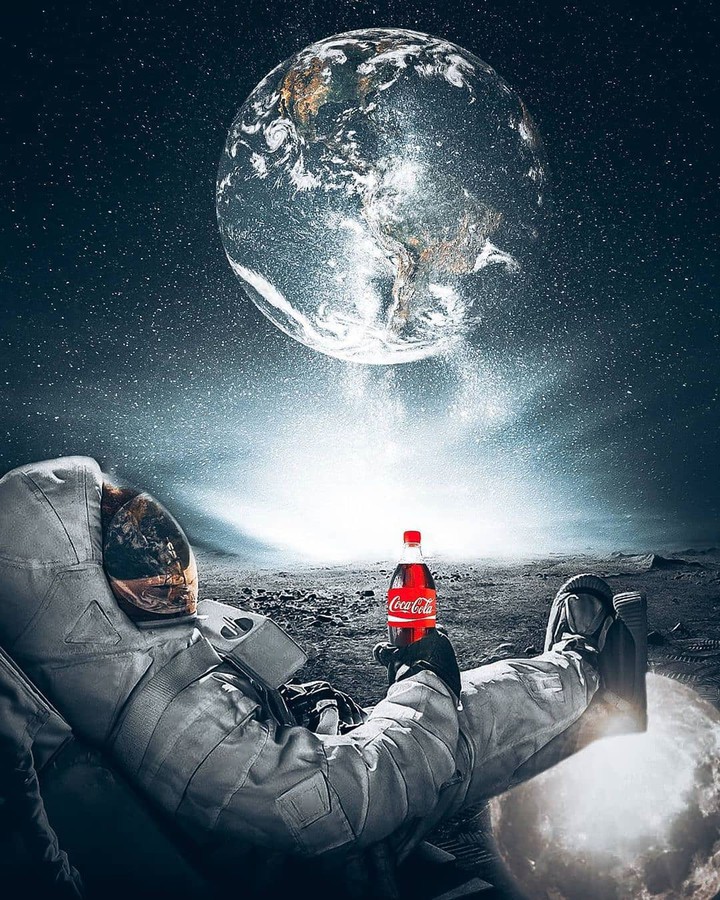 космонавт Кока-Кола