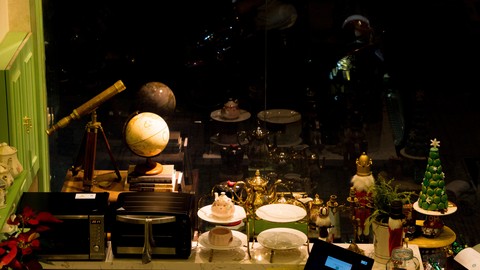 Teashop Front