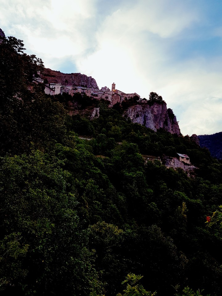 ⛰️