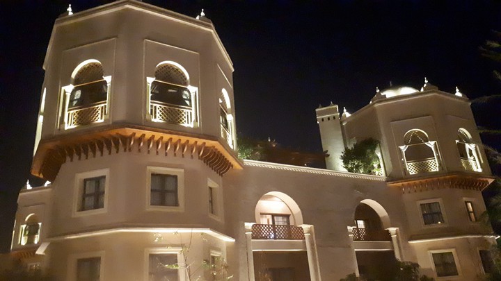 Hotel