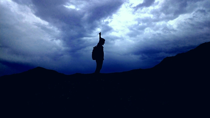 IAlone