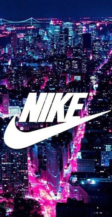 Ceux qui aiment la marque Nike dans le centre ville