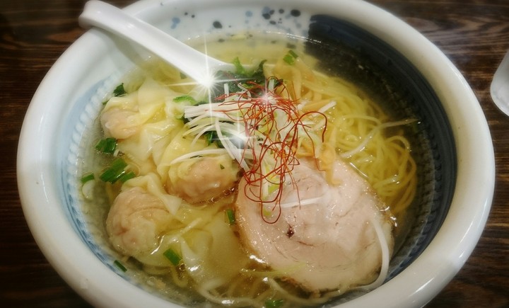 ワンタンメン