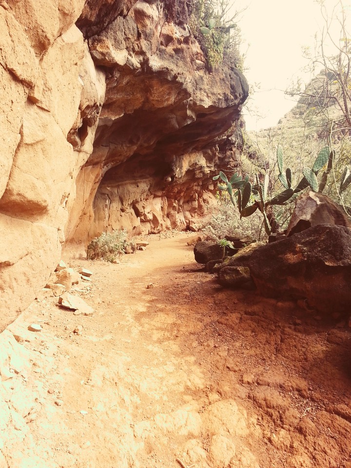 Wüstenhöhle