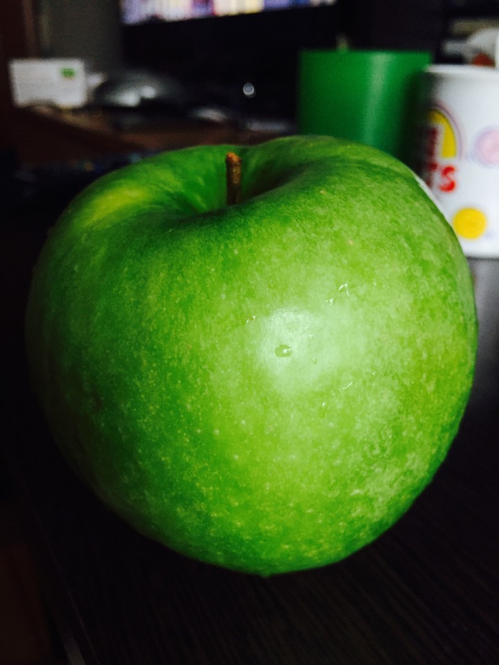 green apple