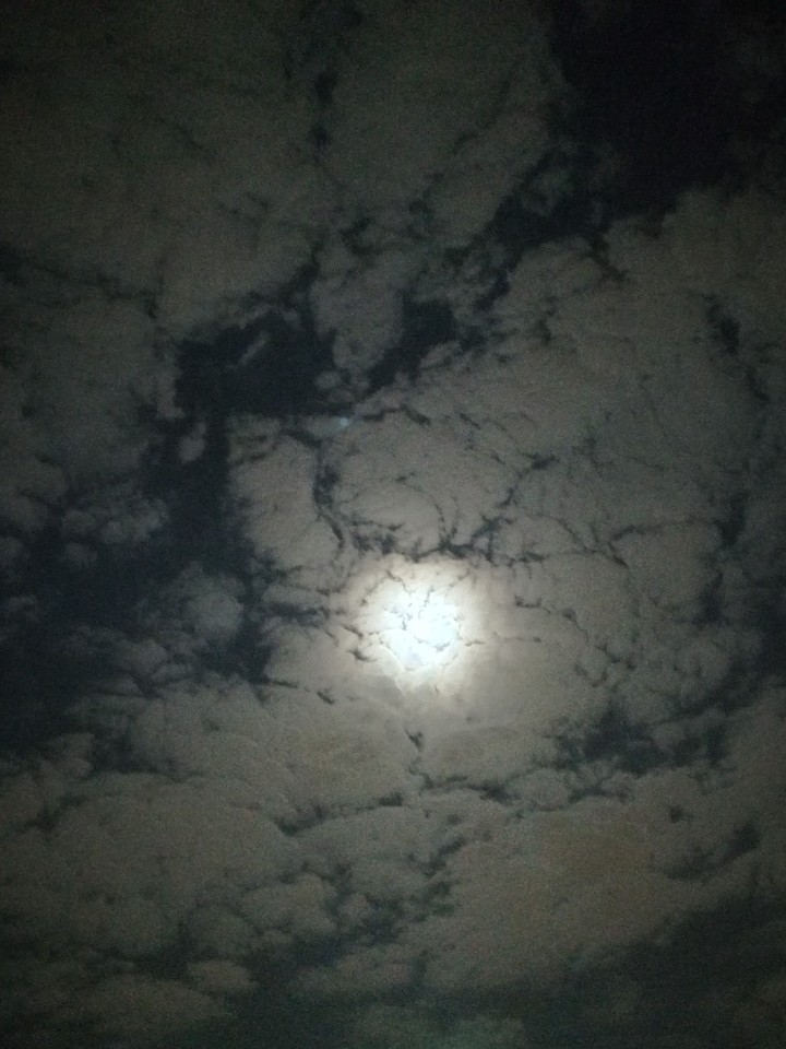night sky clouds