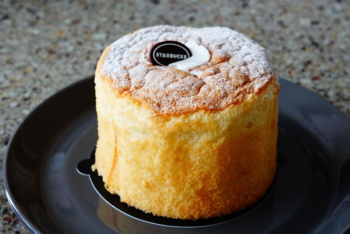 starbucks freshcream castella