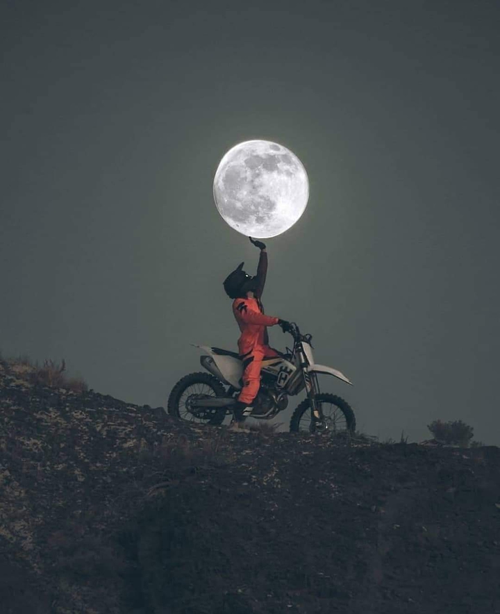 Moonbike