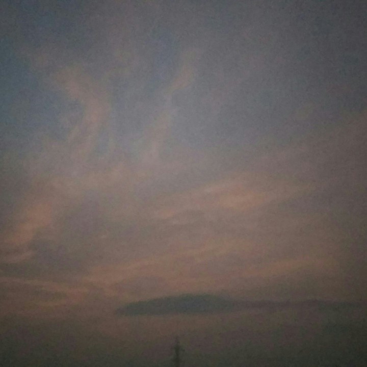 sky after sunset ⛅