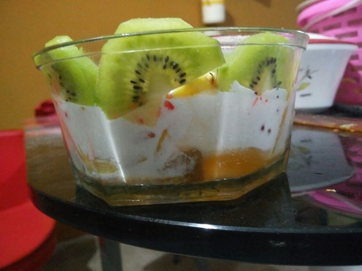 tasty kiwi ice cream