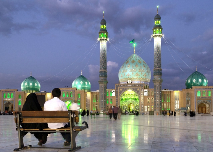 ای پیر ترین جوان تاریخ بیا