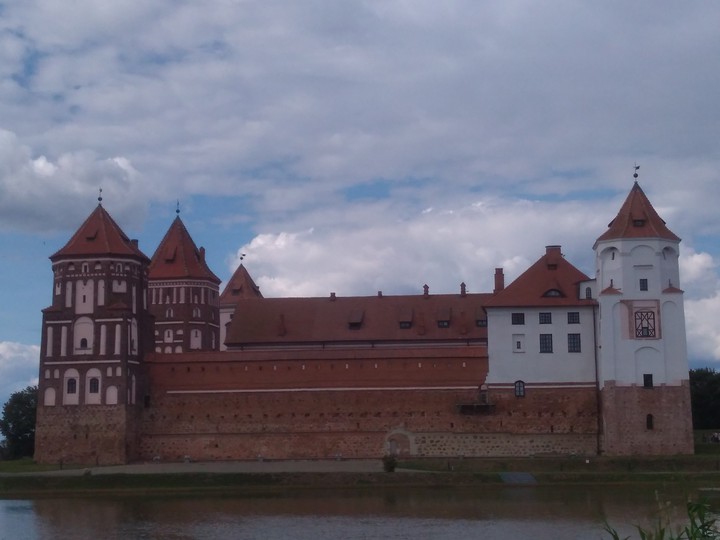 Mir castle