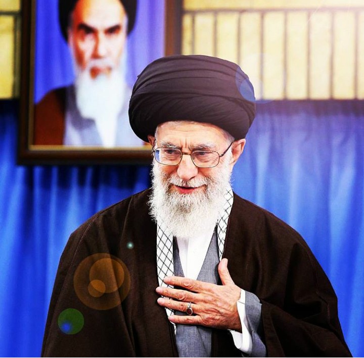 امام خامنه ای