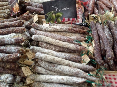 Salami italiano è Oliven