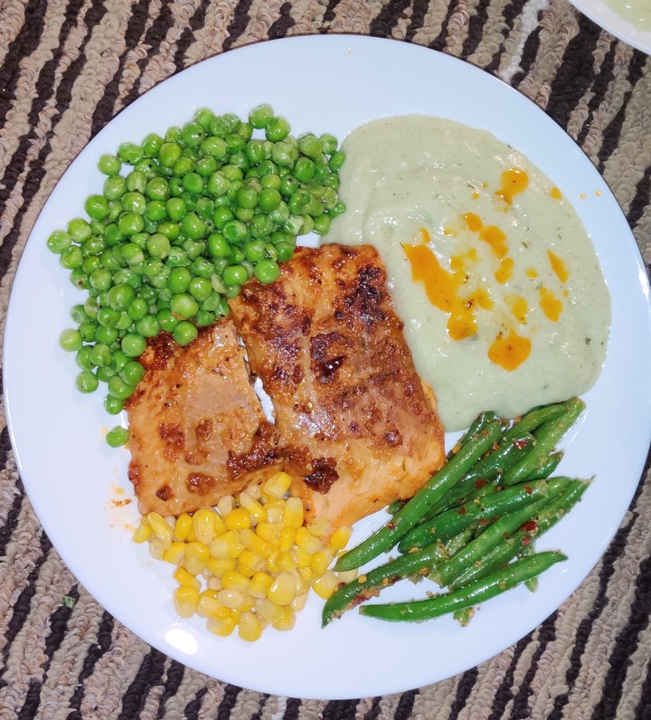 salmon veggies